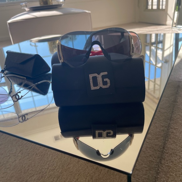 Dolce & Gabbana Sunglasses 893-S Red Black Gold Swarovski Crystal VERY RARE! - Picture 5 of 6